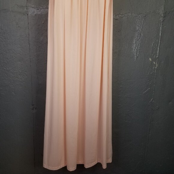 Shadowline Night Gown Sm Maxi Peach Pink Nylon Flower Embroidery Yoke Satin flaw - Picture 7 of 15